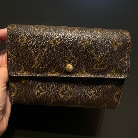 Louis Vuitton Monogram Porte Tresor Etuit Papier Trifold Wallet - Picture 2 of 9